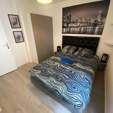 Paris/stade De France, Parking Sous-sol Apartment